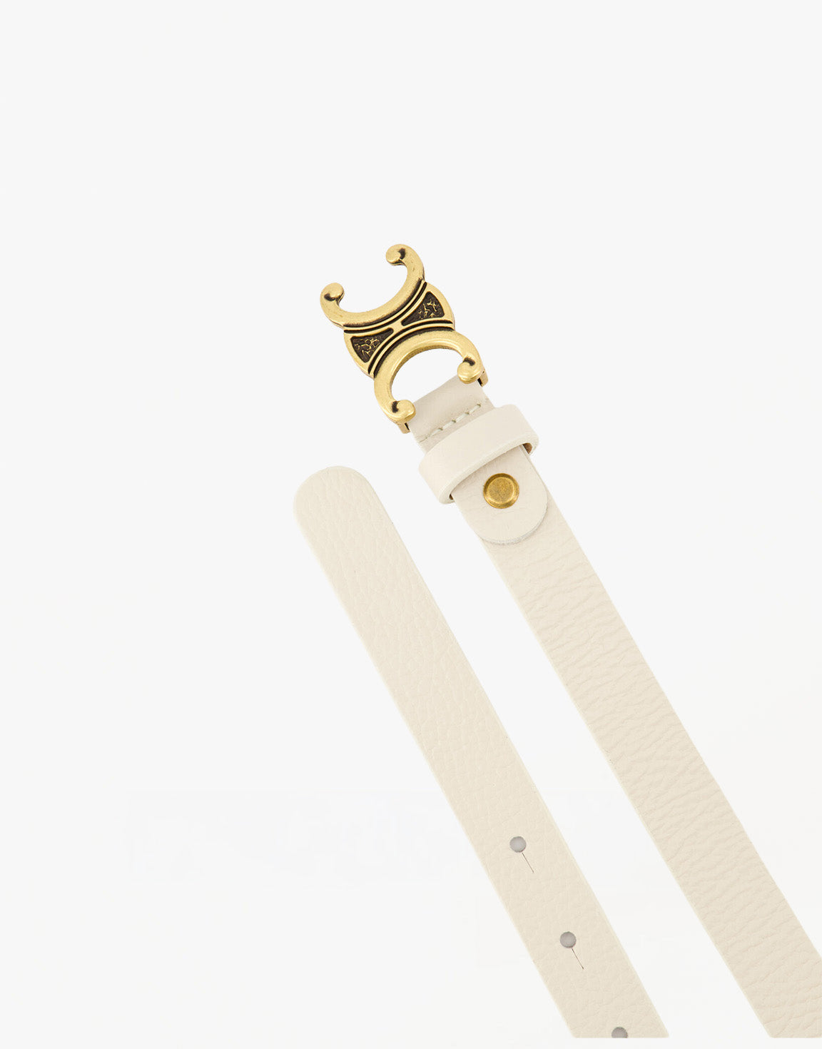 ACCESSOIRES-CREME-SMALLE-GEDETAILLEERDE-GOUDEN-GESP-RIEM-BOVENAANZICHT