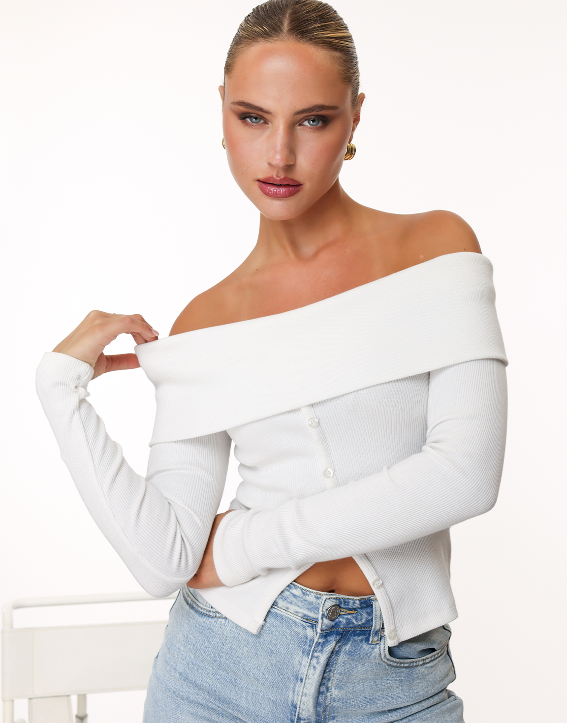 Witte Off Shoulder Knopen LS - Top