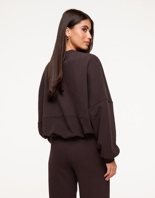 KLEDING-DONKERBRUINE-JOGGING-LANGE-MOUWEN-VEST-04