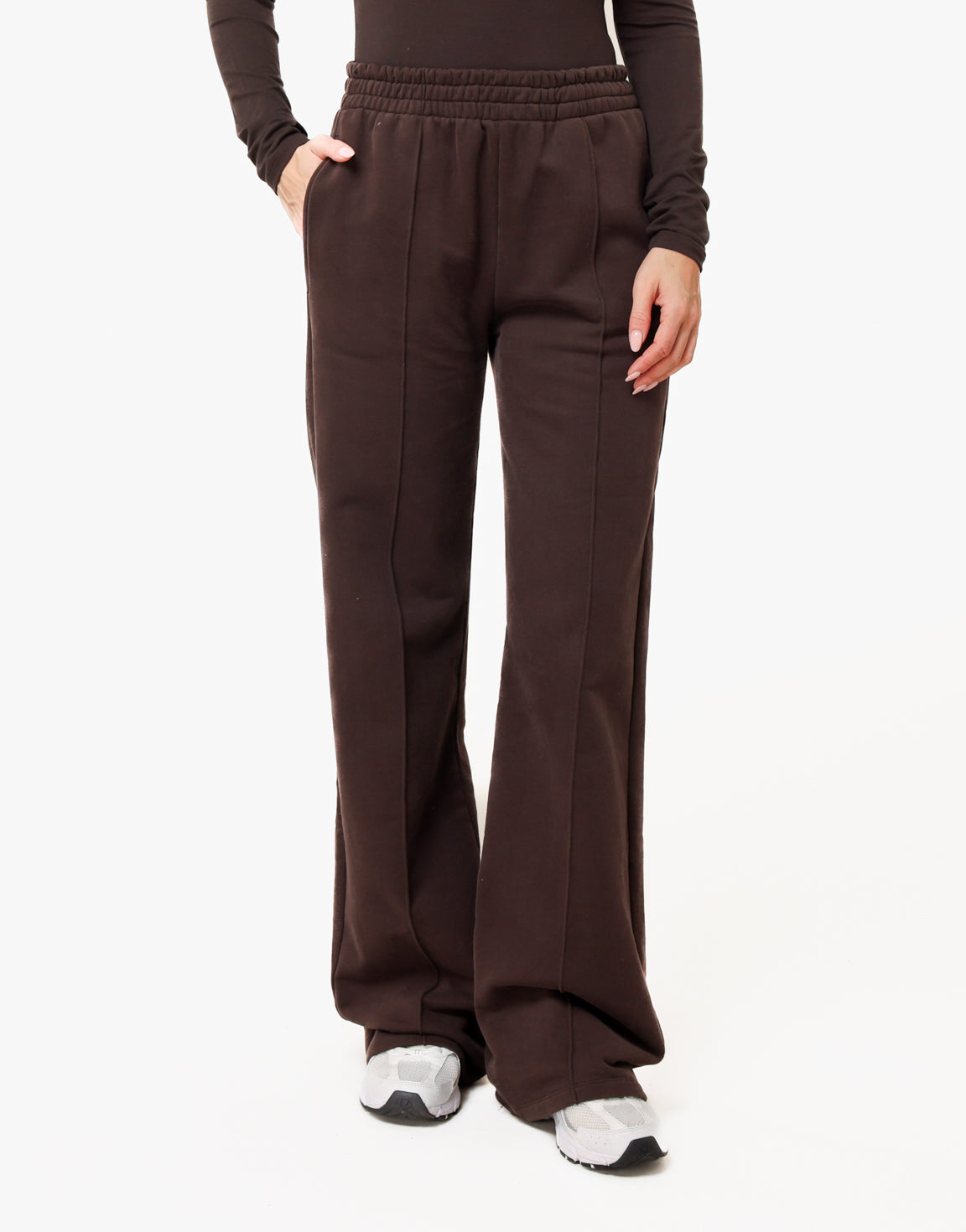 KLEDING-DONKERBRUINE-JOGGING-LANGE-MOUWEN-VEST-10