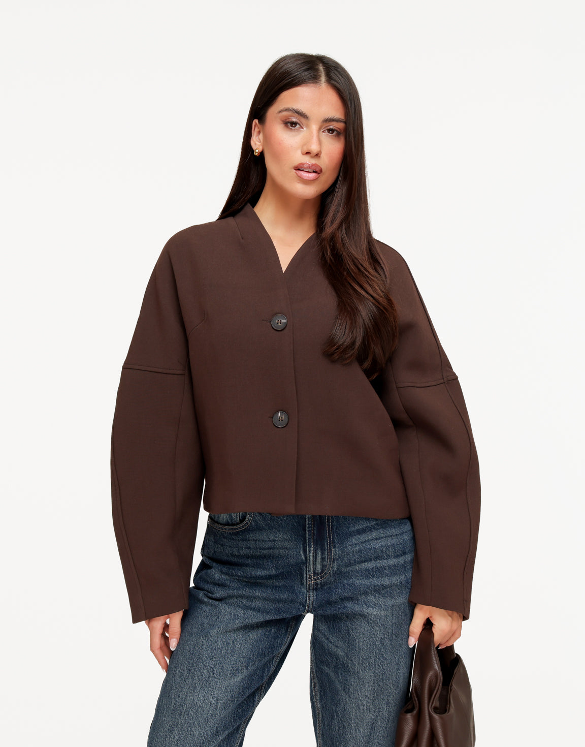 KLEDING-DONKERBRUINE-KORTE-VHALS-JAS-01