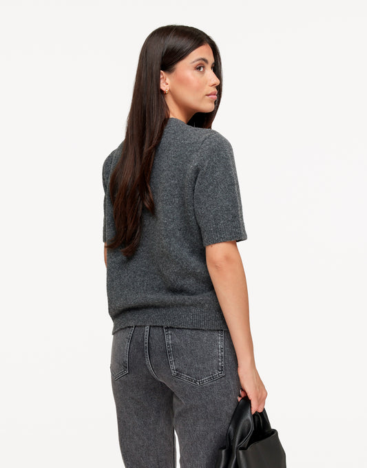  KLEDING-DONKERGRIJZE-GEBREIDE-KORTE-MOUWEN-TOP-05