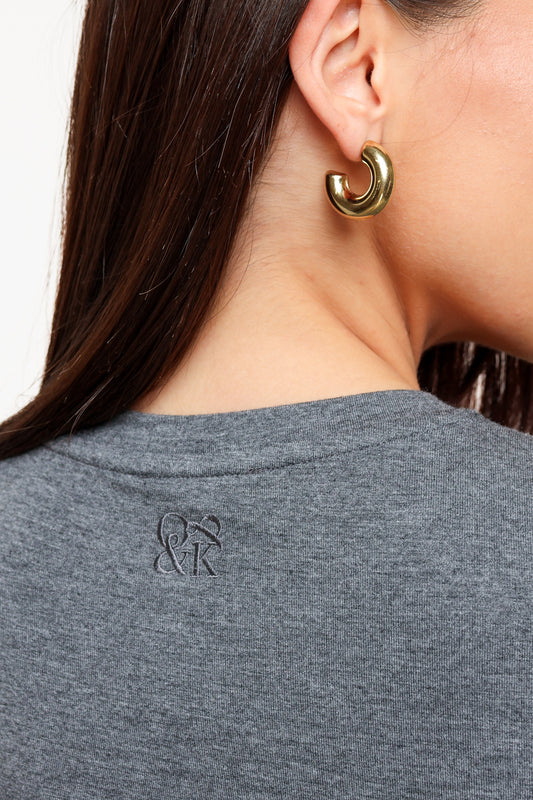 KLEDING-DONKERGRIJZE-JOGGING-RITS-VEST-DONKERGRIJZE-JOGGING-BROEK-08