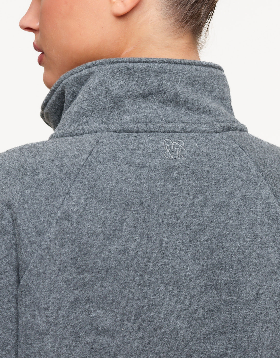 KLEDING-GRIJZE-OLIVIA_KATE-HOGE-KRAAG-HOODIE