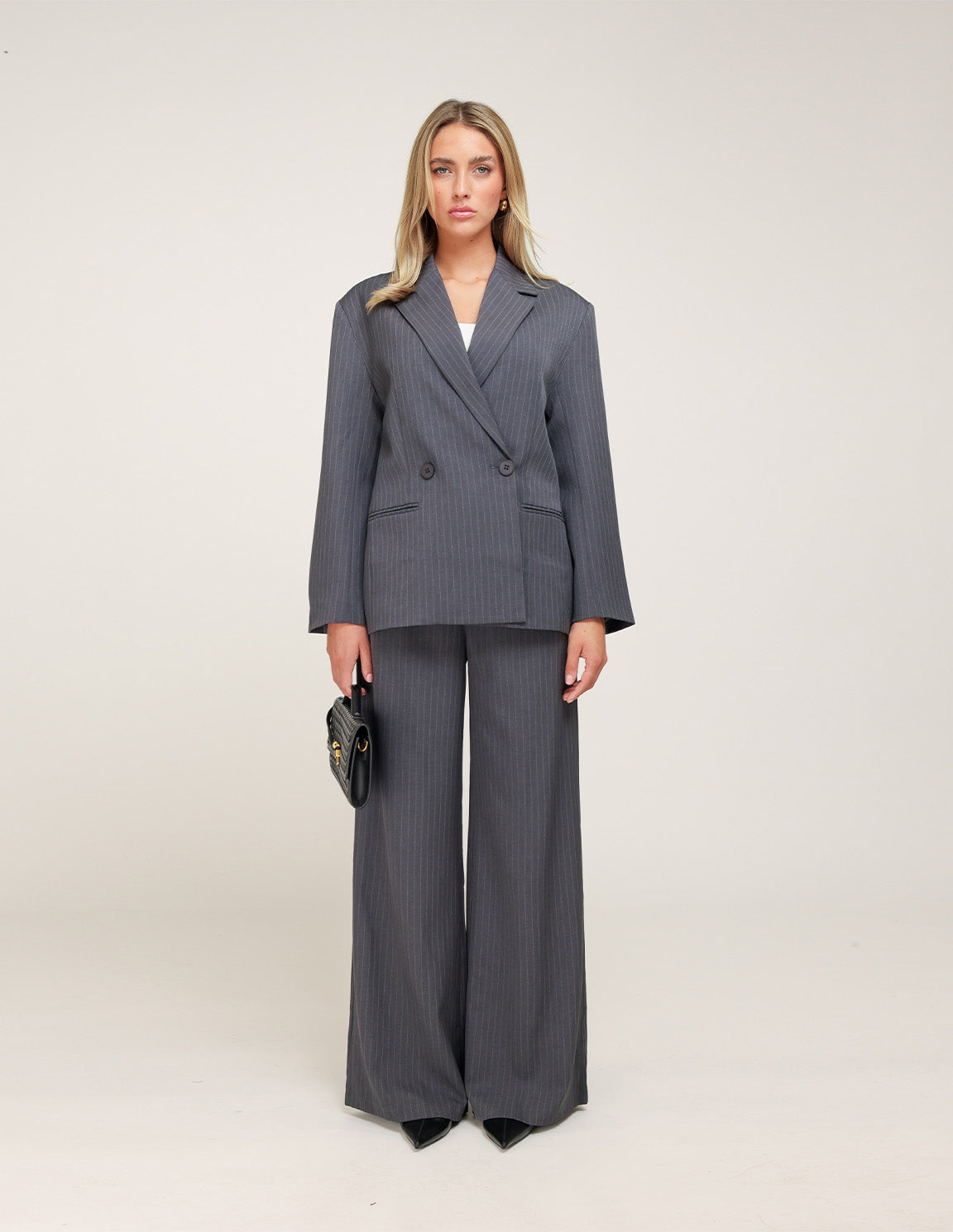KLEDING-GRIJZE-STREPEN-BLAZER-PANTALON-02