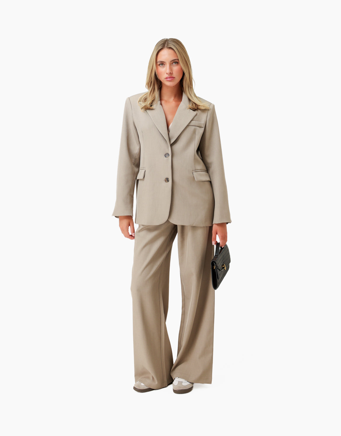 KLEDING-LICHT-TAUPE-WIJDE-PASVORM-BROEK-03