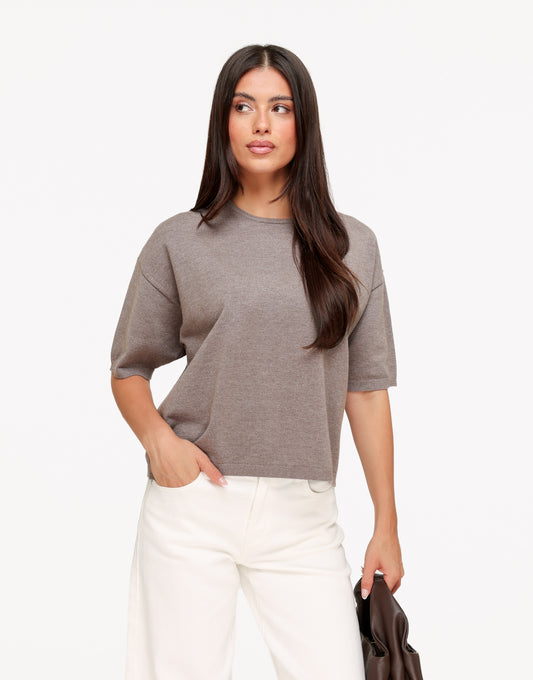 KLEDING-TAUPE-GEBREIDE-KORTE-MOUWEN-TOP
