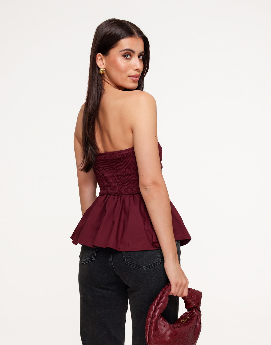 KLEDING-WEBSHOP-BURGUNDY-STRAPLESS-PEPLUM-TOP-04