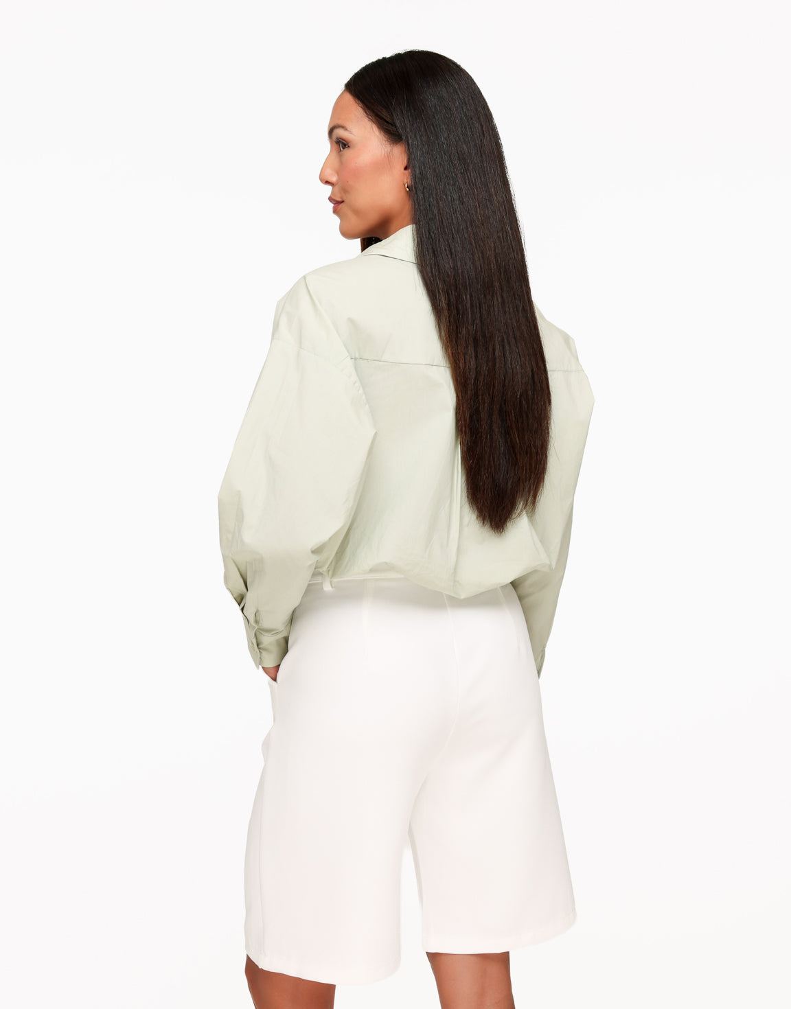 KLEDING-WEBSHOP-KHAKI-CROPPED-ELASTISCHE-ONDERKANT-BLOUSE-05
