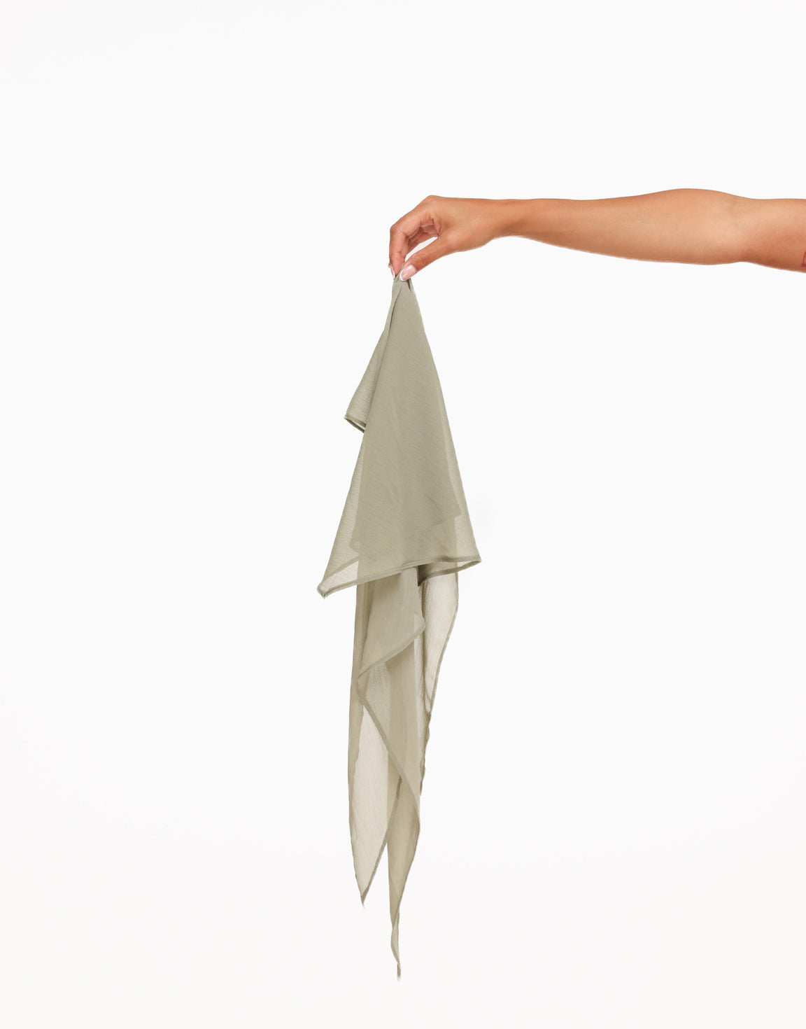 KLEDING-WEBSHOP-KHAKI-DOORSCHIJNENDE-WIKKEL-BLOUSE-06