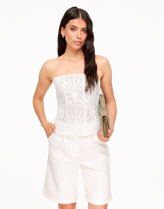 KLEDING-ZWARTE-CORSET-TOP-WITTE-EDIT-LANGE-SHORT.-01