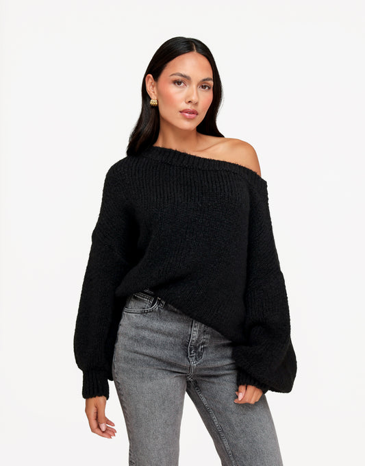 KLEDING-ZWARTE-GEBREIDE-WOLLEN-OFF-SHOULDER-TRUI-VOORAANZICHT-03