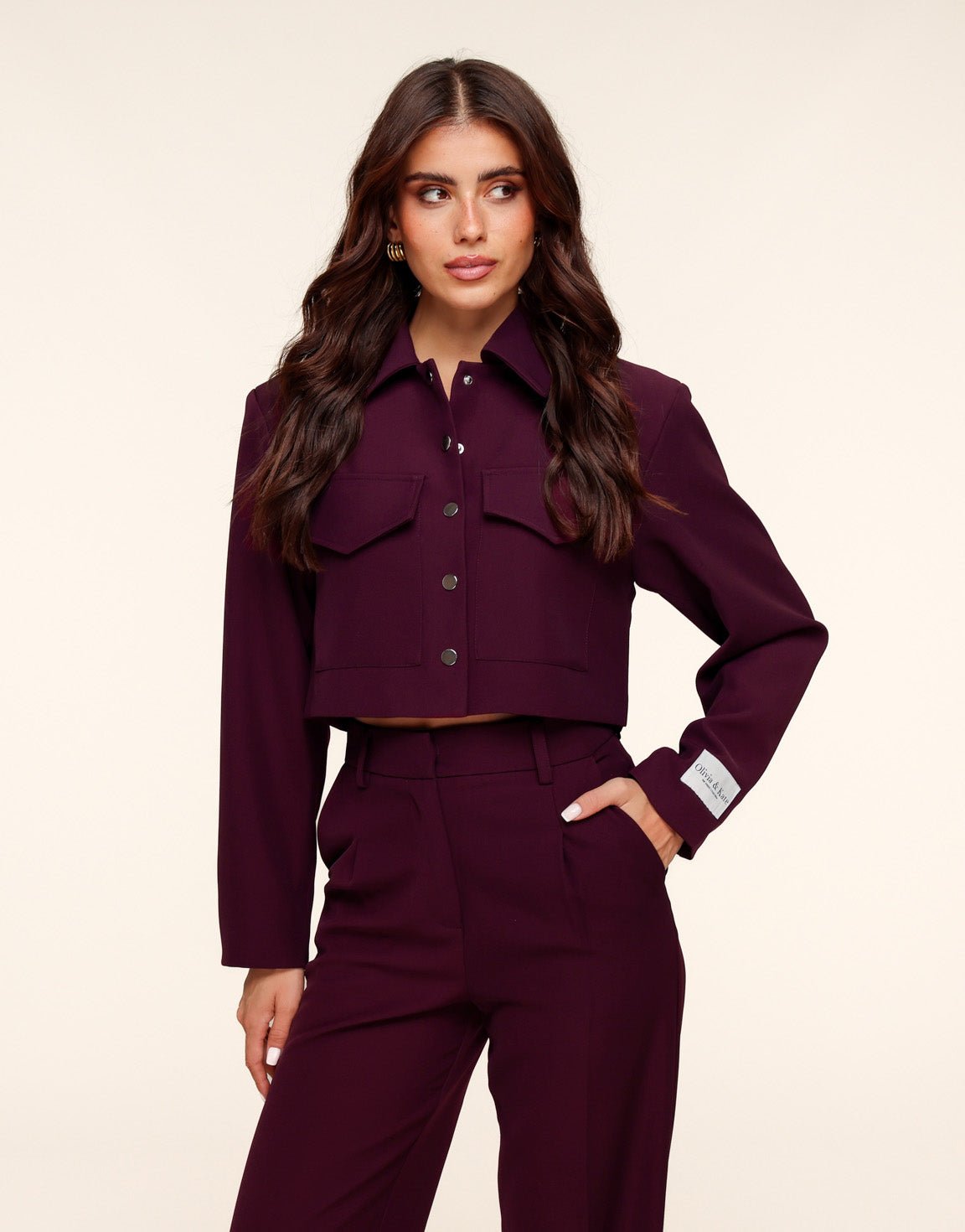 Aubergine Studio Cropped - Jasje - Olivia & Kate