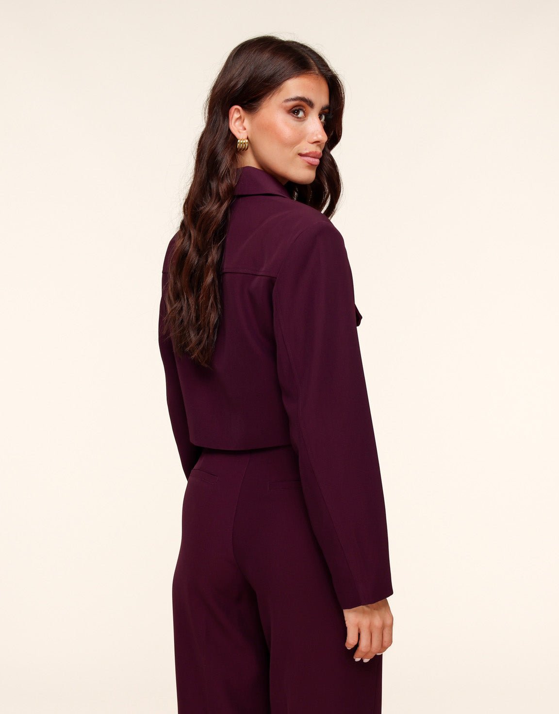 Aubergine Studio Cropped - Jasje - Olivia & Kate