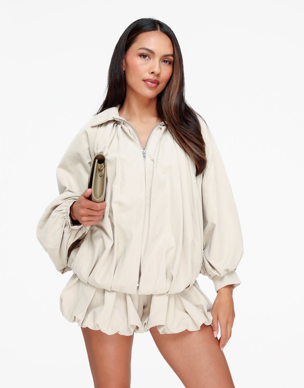 beige-ballon-jasje-3304851_f6aa5fae-c5b9-439b-8ab7-c75ef64961cd