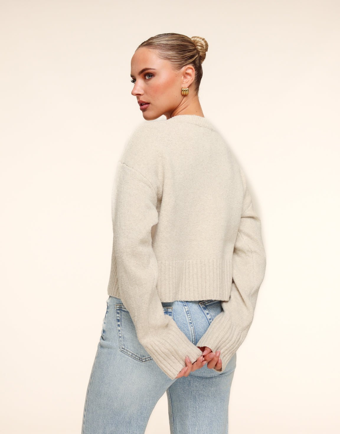Beige Gebreide LS - Vest - Olivia & Kate