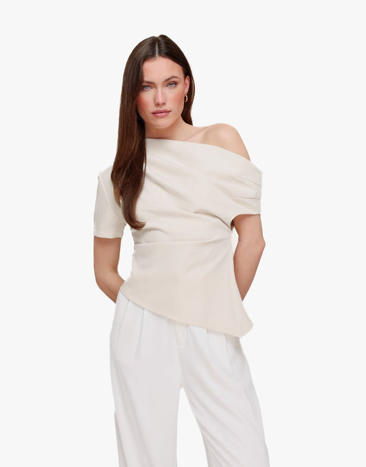 Beige Gedrapeerde Off Shoulder SS - Top - Olivia & Kate