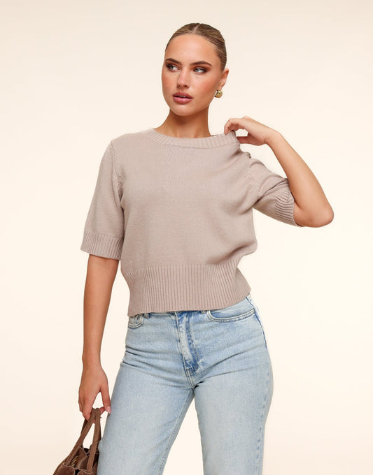 Beige Losse SS - Trui - Olivia & Kate