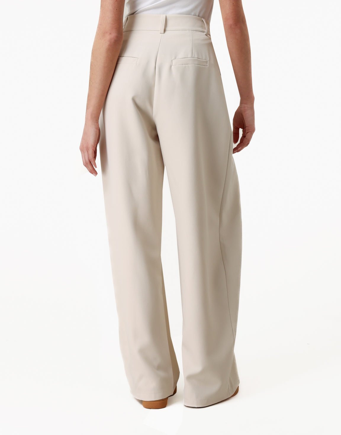 Beige Regular Wijde Ballon Plooien - Pantalon - Olivia & Kate