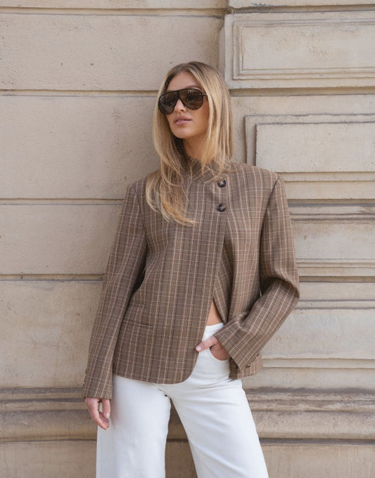 Beige Ruiten Hoge Knopen Split - Blazer - Olivia & Kate