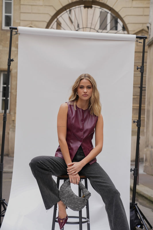 Bordeaux PU Leren Hoge Knopen - Gilet - Olivia & Kate