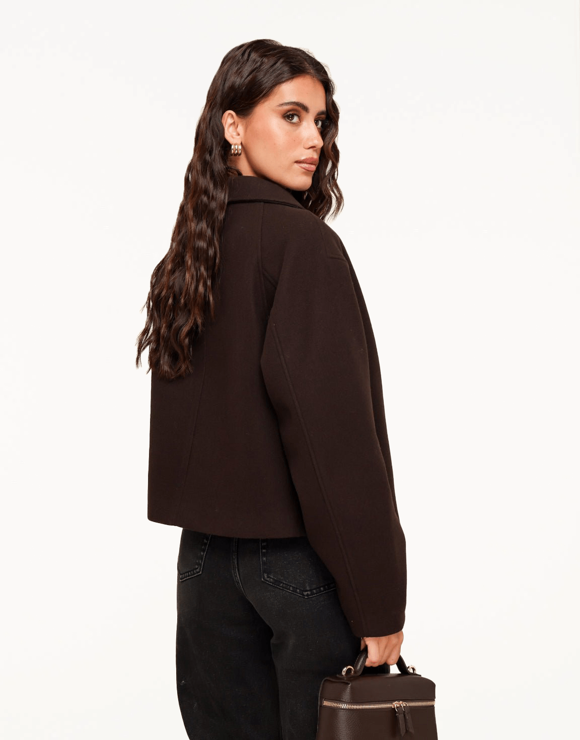 Bruine Korte Studio Coat - Jas - Olivia & Kate