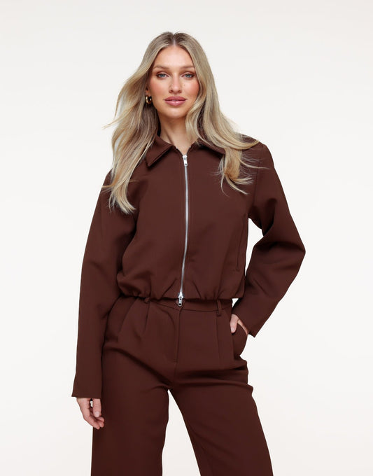 Bruine Premium Achterkant Detail - Jas - Olivia & Kate