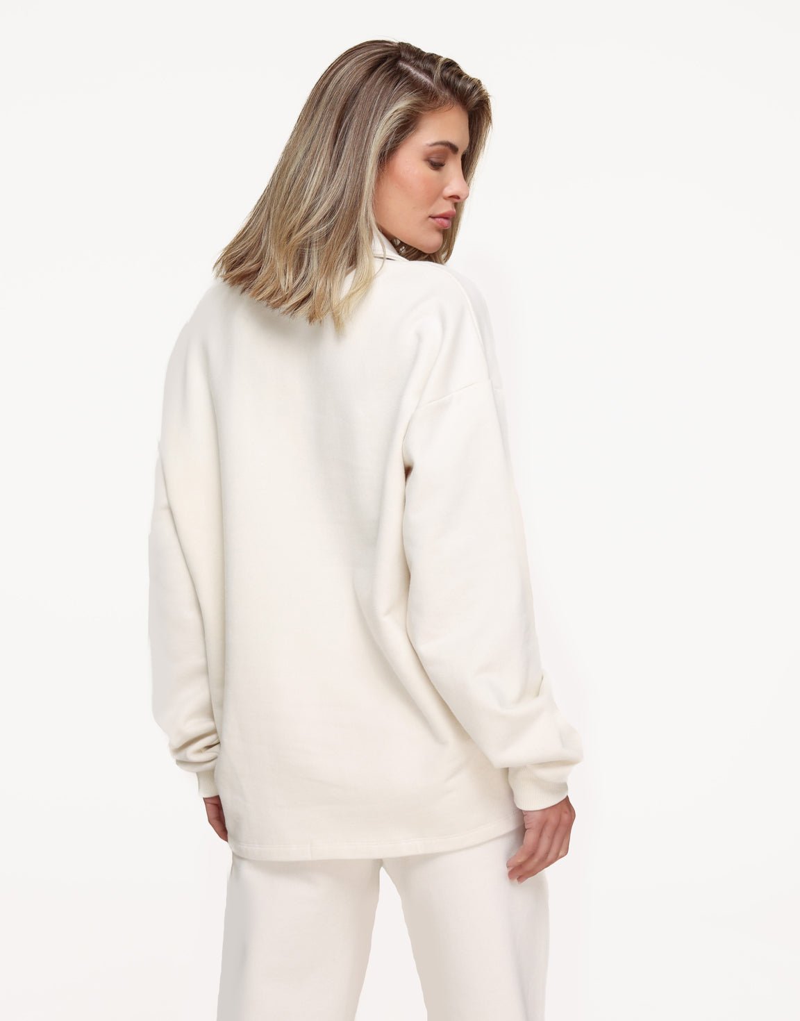 Creme Knopen LS Jogging - Trui - Olivia & Kate