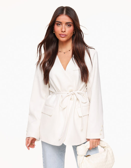 Creme Oversized Wikkel - Blazer - Olivia & Kate