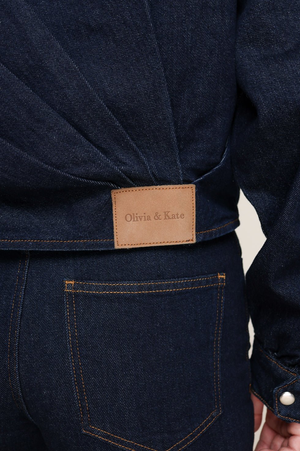 Donkerblauwe Denim Bomber - Jas - Olivia & Kate