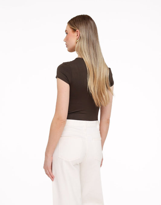 Donkerbruine Basic SS - Top - Olivia & Kate