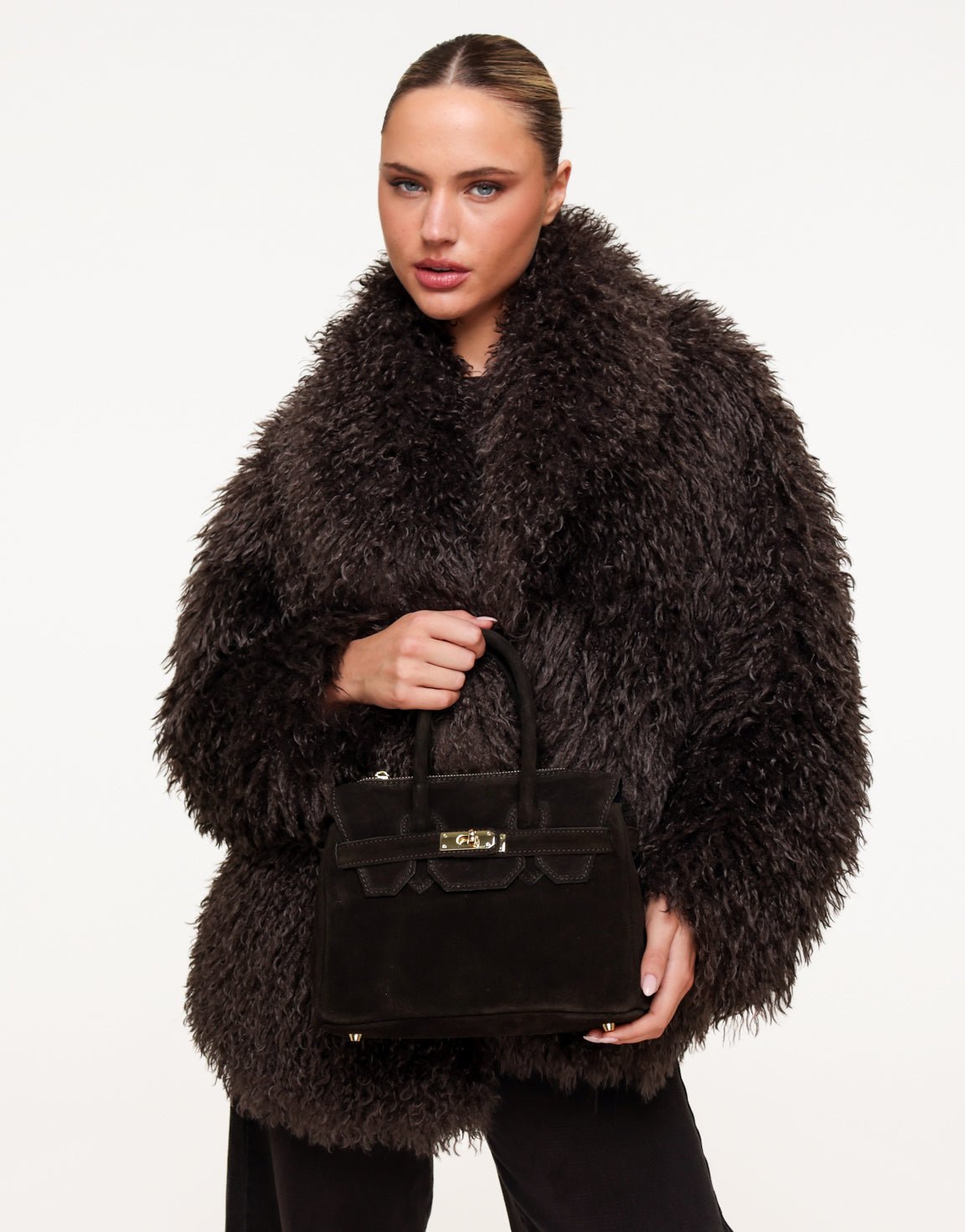 Donkerbruine Fluffy Bont - Jas - Olivia & Kate