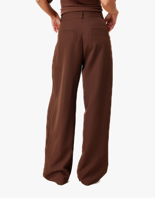 Donkerbruine Lange Wijde Ballon Plooien - Pantalon - Olivia & Kate