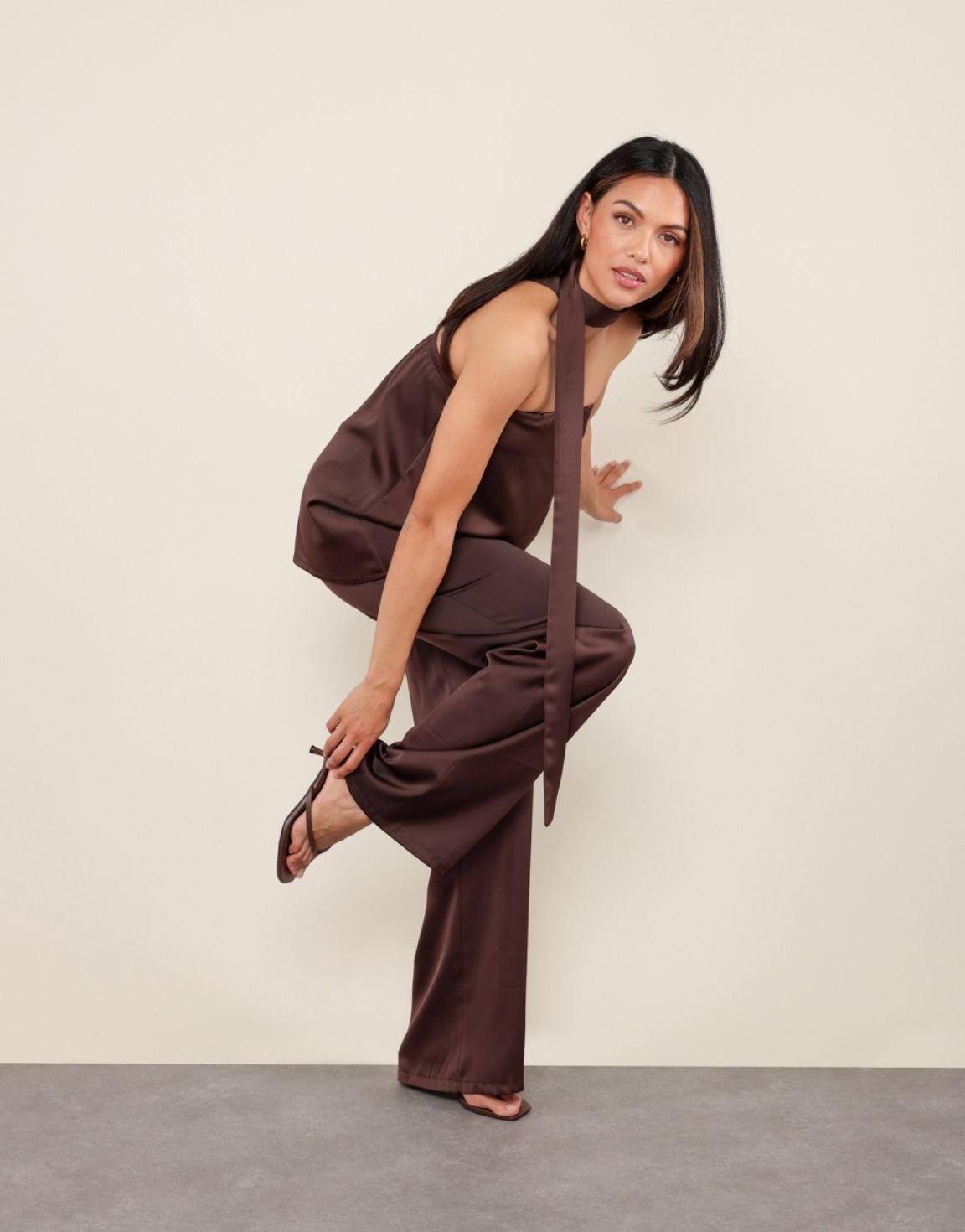 Donkerbruine Satijnen - Broek - Olivia & Kate