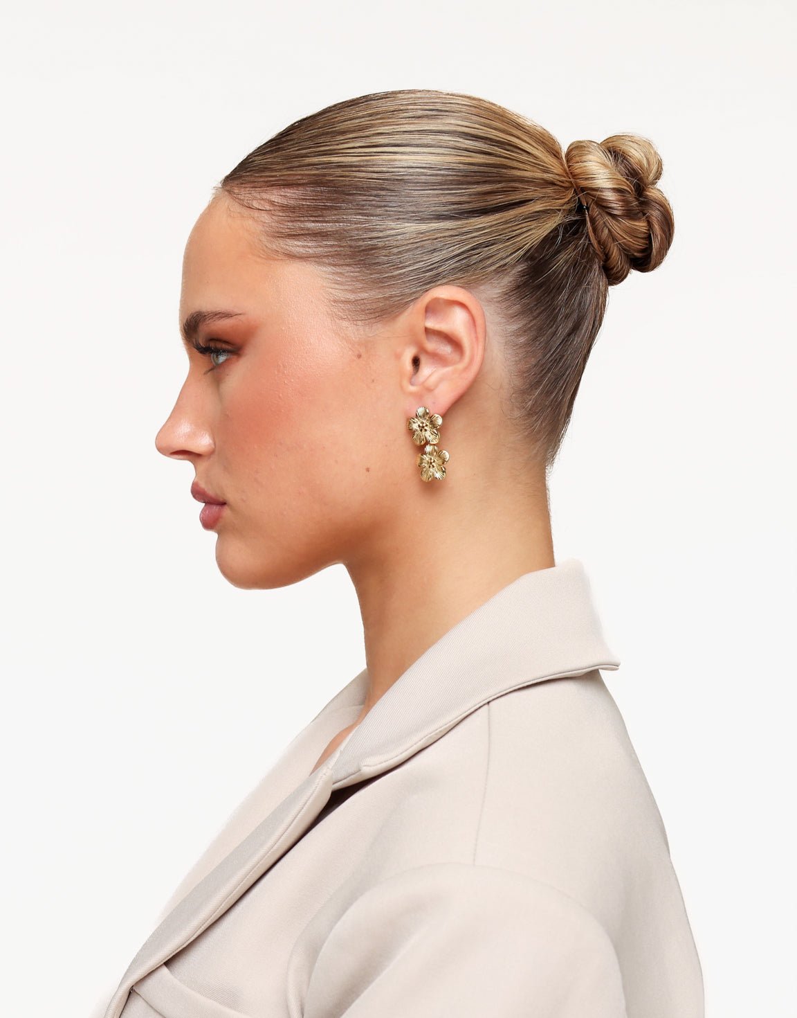 Gouden Bloemen - Oorbellen - Olivia & Kate