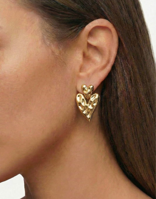 Gouden Hart Hanger Motief - Oorbellen - Olivia & Kate