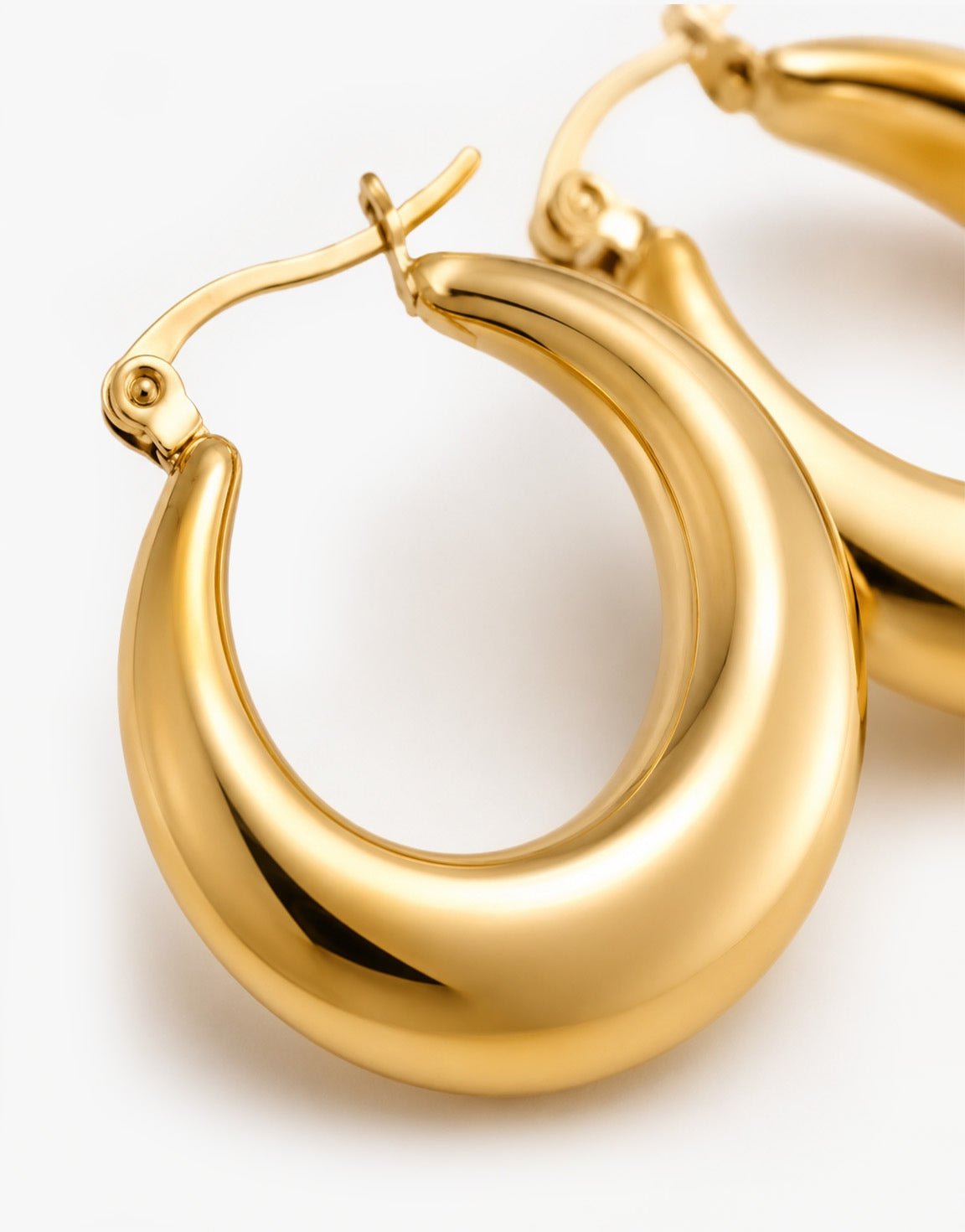 Gouden Middel Basic Creolen - Oorbellen - Olivia & Kate