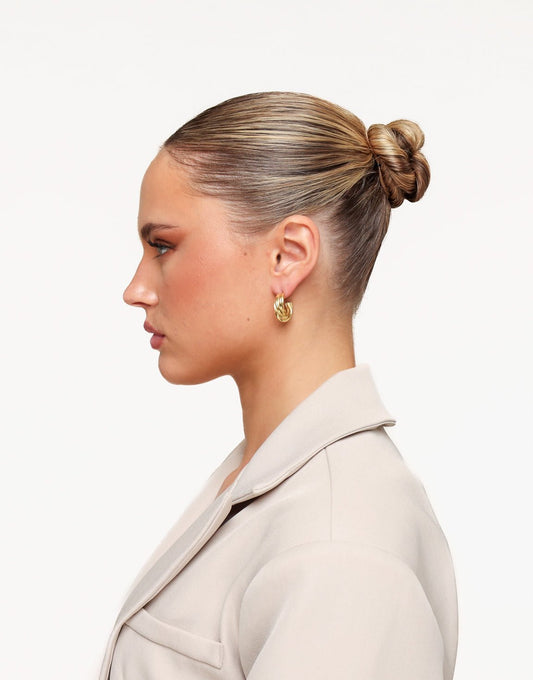 Gouden Middel Gedraaide - Oorbellen - Olivia & Kate