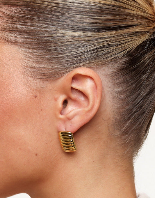 Gouden Rechthoekige Gestreepte - Oorbellen - Olivia & Kate
