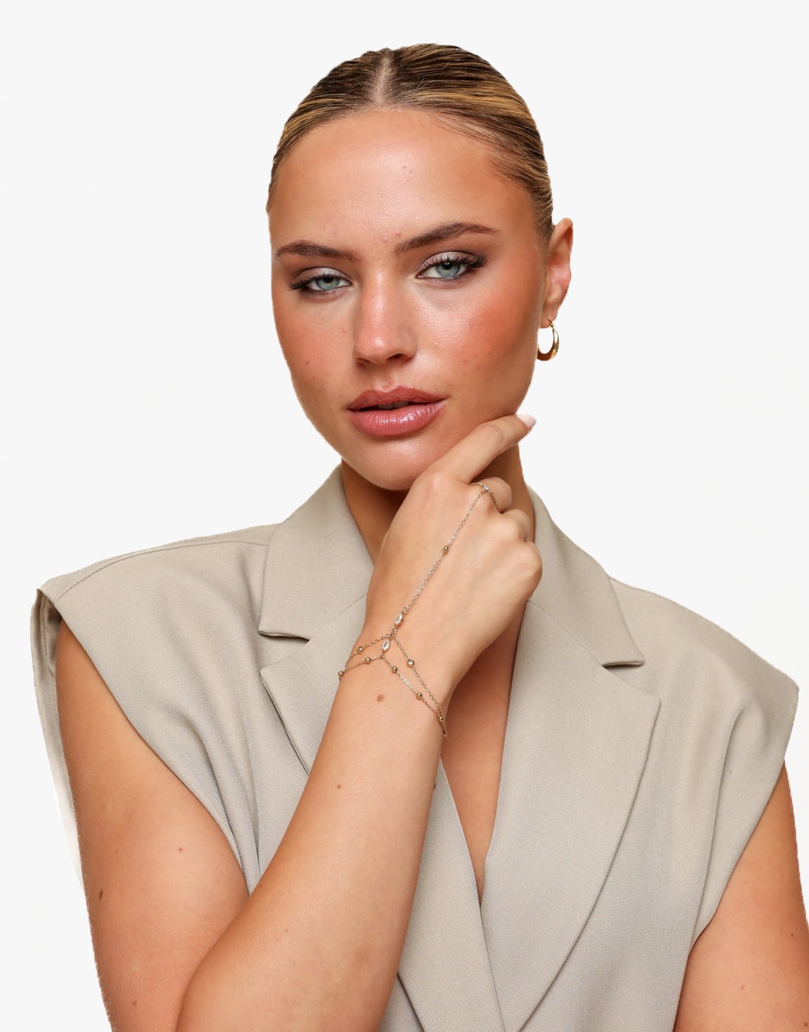 Gouden Studs Hand - Sieraad - Olivia & Kate