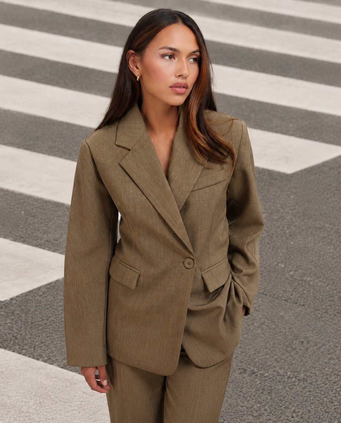 Khaki Ballonmouwen Details - Blazer - Olivia & Kate