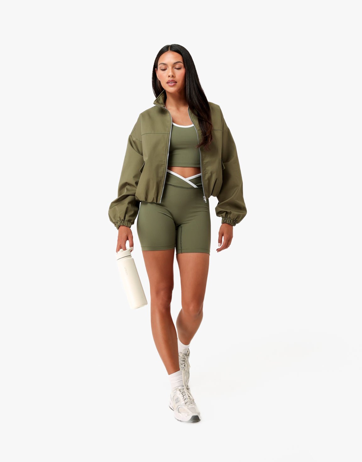 Khaki Puffy Elastische Onderkant - Jas - Olivia & Kate