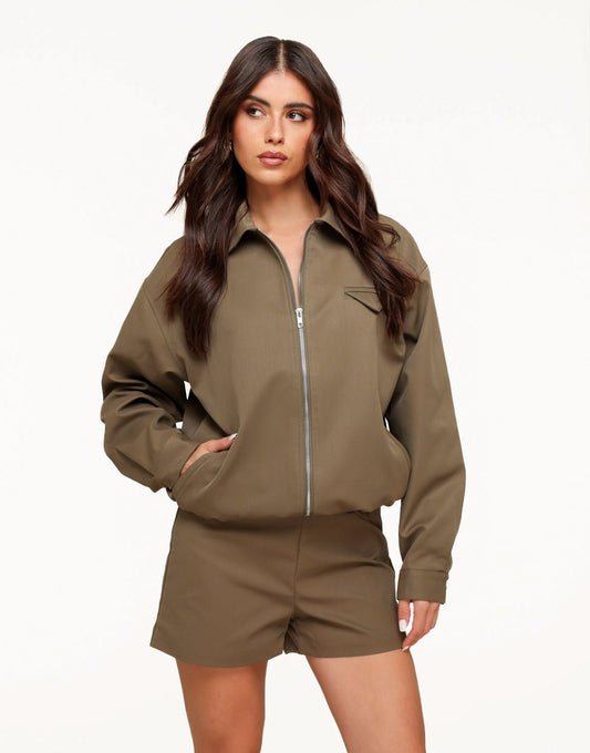 Khaki Straight Pocket Detail - Short