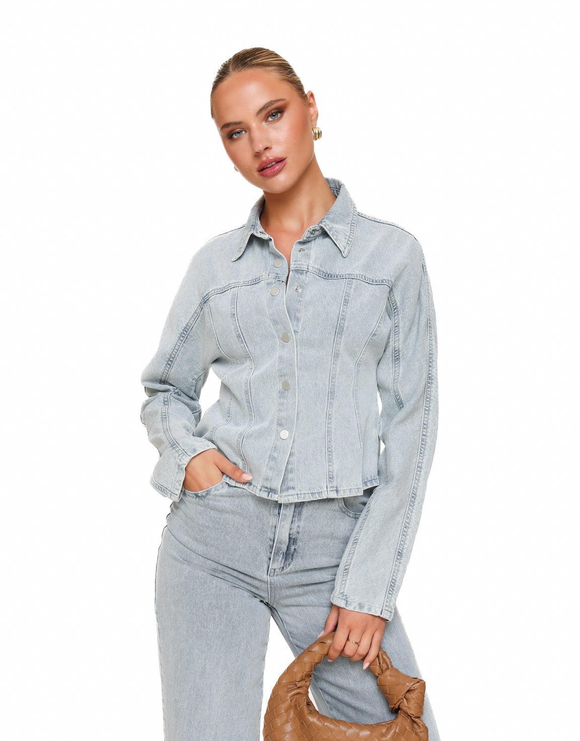 Lichtblauwe Denim Edit LS - Jasje - Olivia & Kate