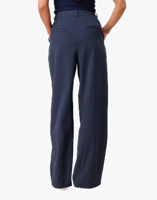 Navy Strepen Wijde Ballon Plooien - Pantalon - Olivia & Kate