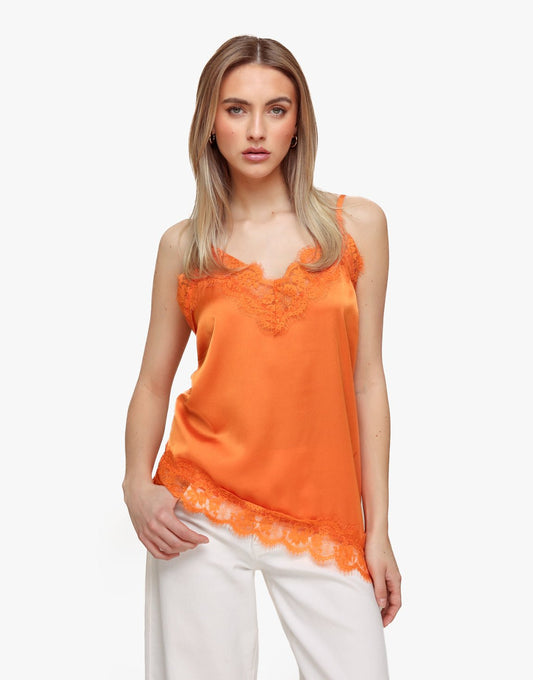 Oranje Satijnen Schuine Kanten - Top - Olivia & Kate