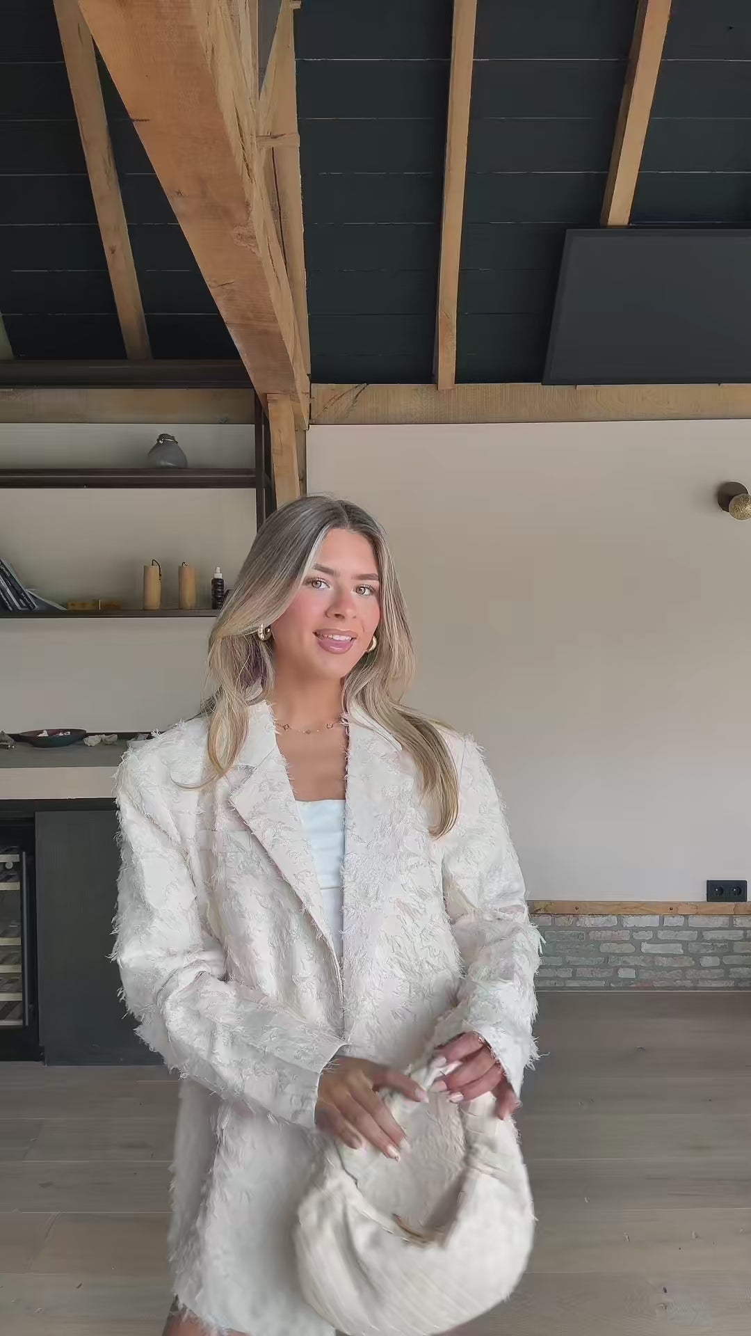 Load video: 