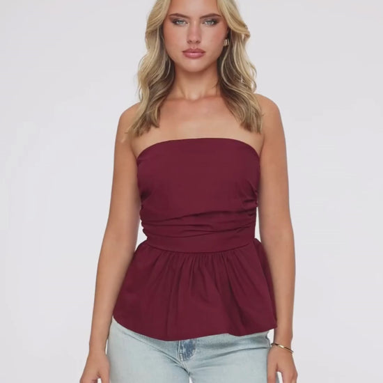 KLEDING-WEBSHOP-BURGUNDY-STRAPLESS-PEPLUM-TOP-05