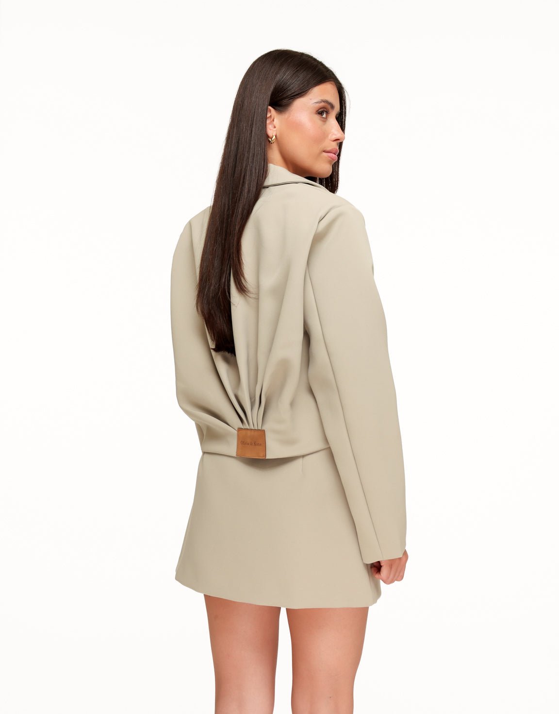 Taupe Premium Achterkant Detail - Jas - Olivia & Kate