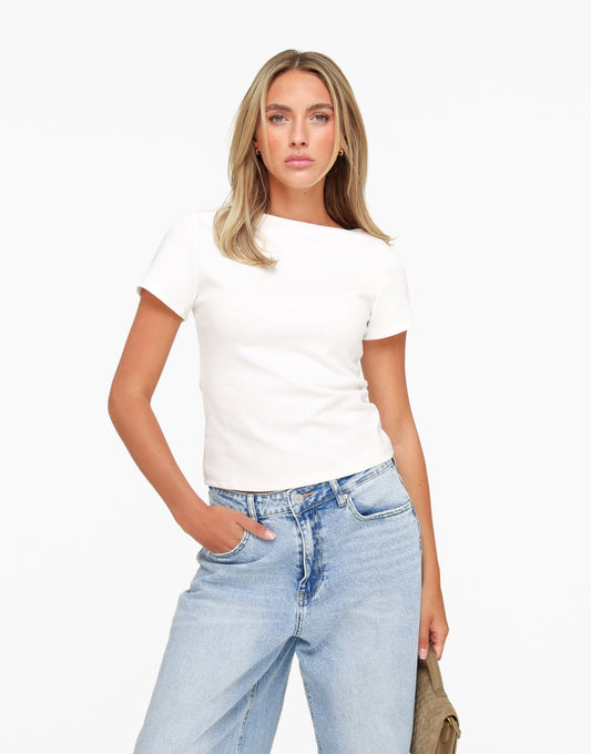 Witte Boot Hals SS - Top - Olivia & Kate